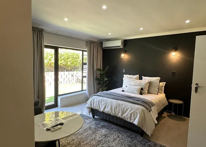 The Perfect Stay Somerset 1